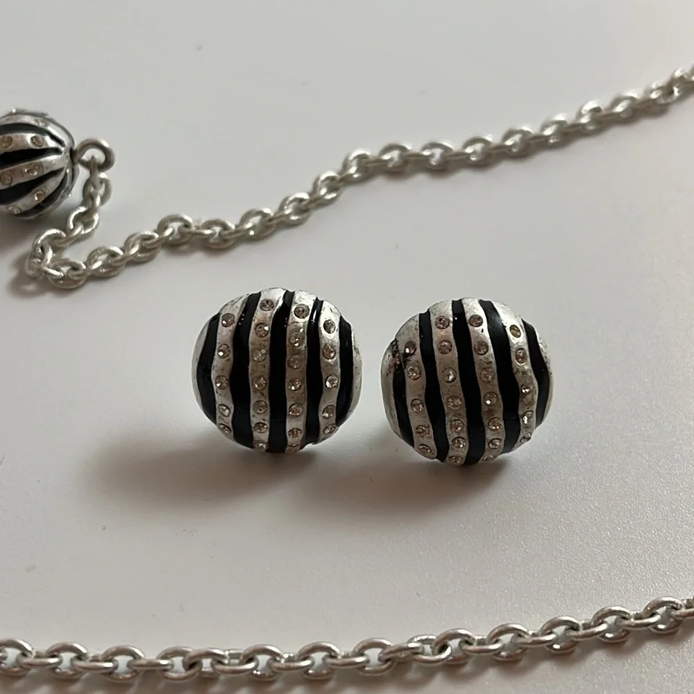 Baskin Brothers Silver Tone Chain Black Sphere Rhinestones Necklace w/ earrings